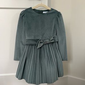 MAYORAL girls teal pleated velvet dress size 4